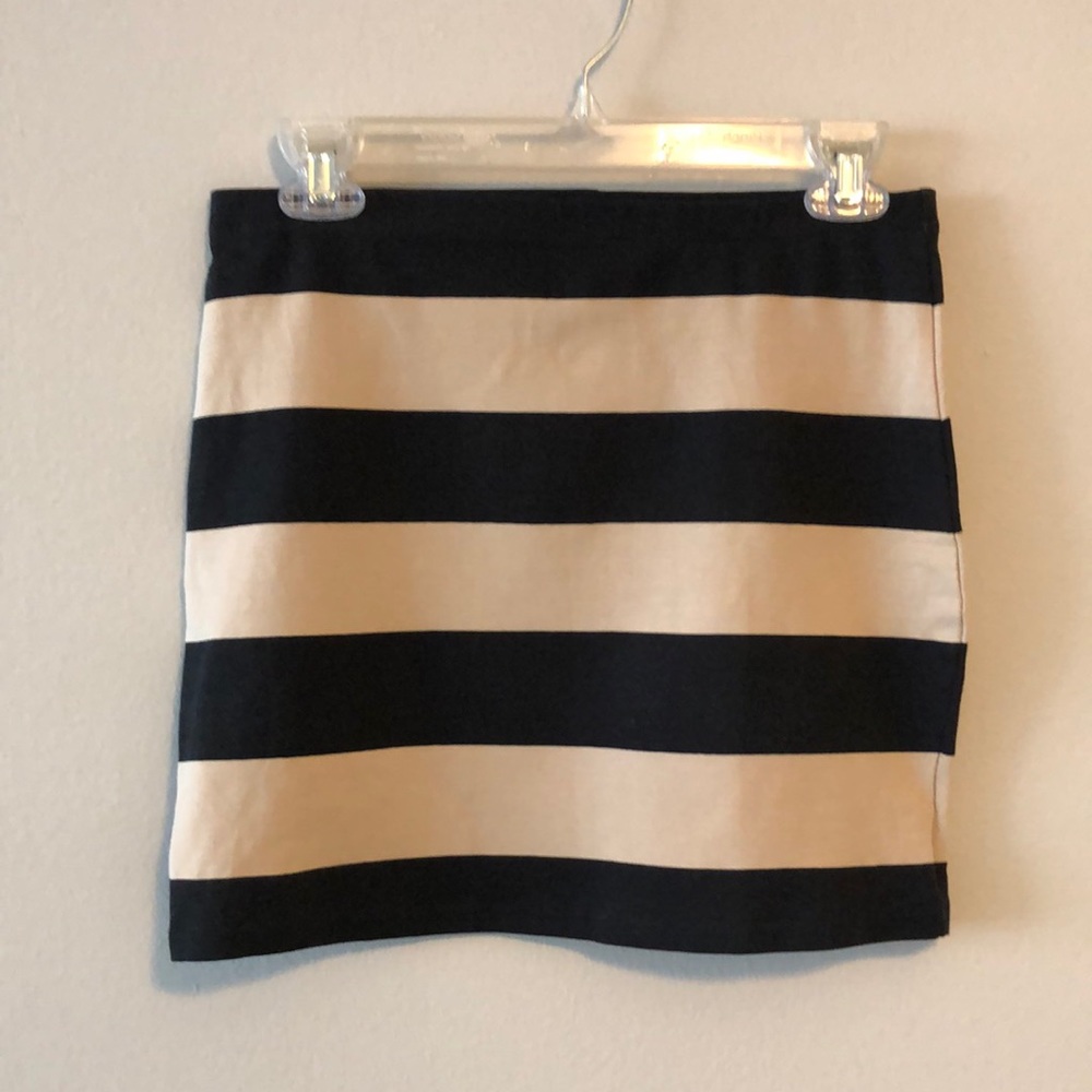 H&M Divided Mini Skirt Black Tan Striped SZ 8